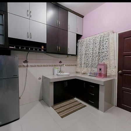 Umaira Homestay Chemor Zewnętrze zdjęcie