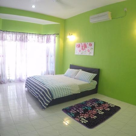 Umaira Homestay Chemor Zewnętrze zdjęcie