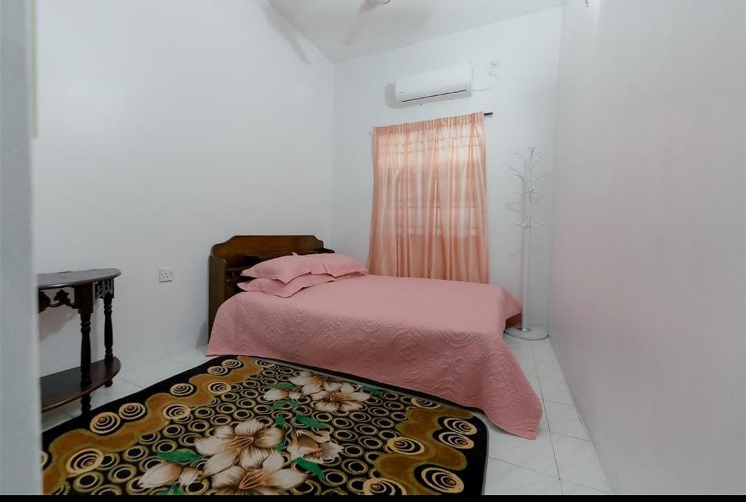 Umaira Homestay Chemor Zewnętrze zdjęcie