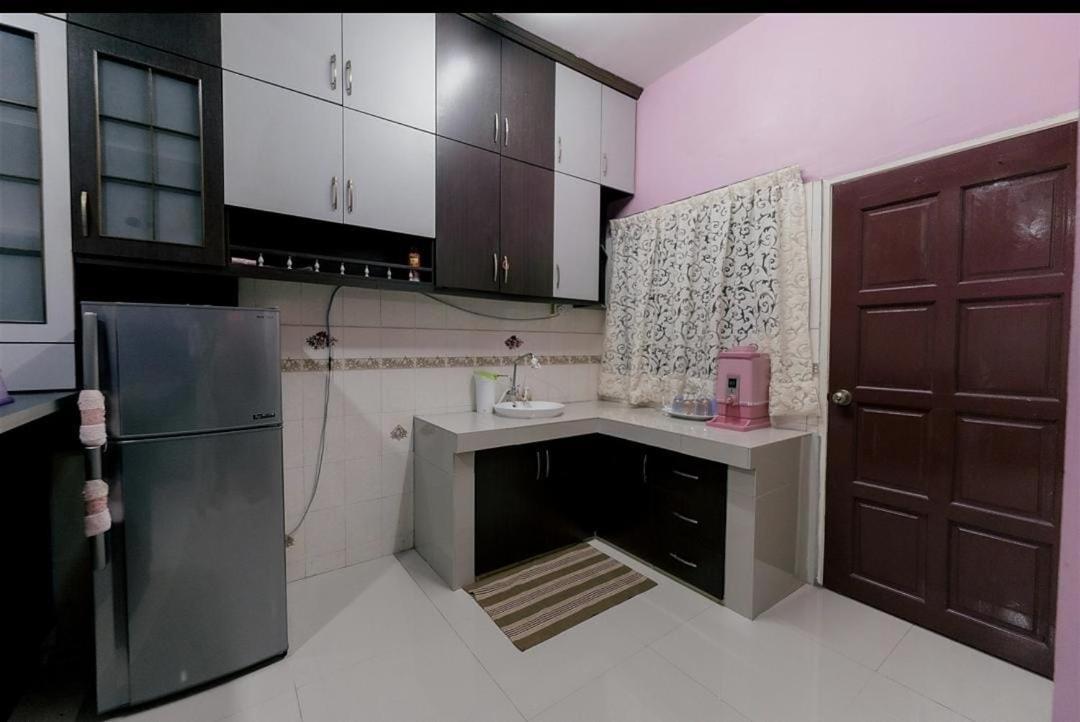 Umaira Homestay Chemor Zewnętrze zdjęcie
