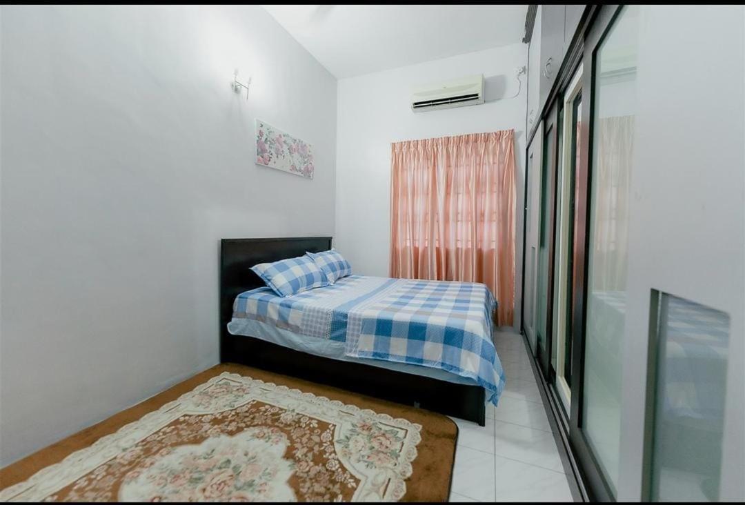 Umaira Homestay Chemor Zewnętrze zdjęcie