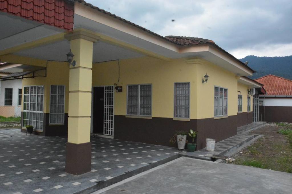 Umaira Homestay Chemor Zewnętrze zdjęcie